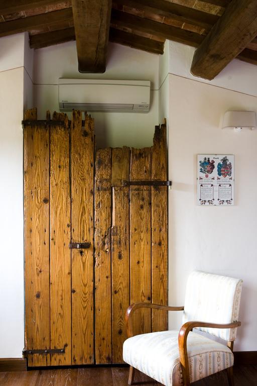 Готель Borgo Di Carpiano Mengara Екстер'єр фото